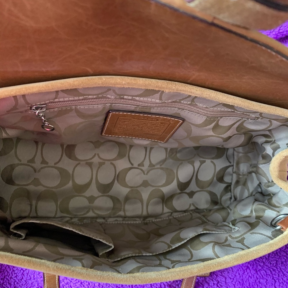 Coach purse - Picture 7 of 9